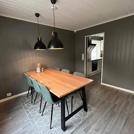 Et Koselig Hus I Vakre Lofoten *