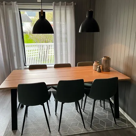 Et Koselig Hus I Vakre Lofoten Tatil Evi